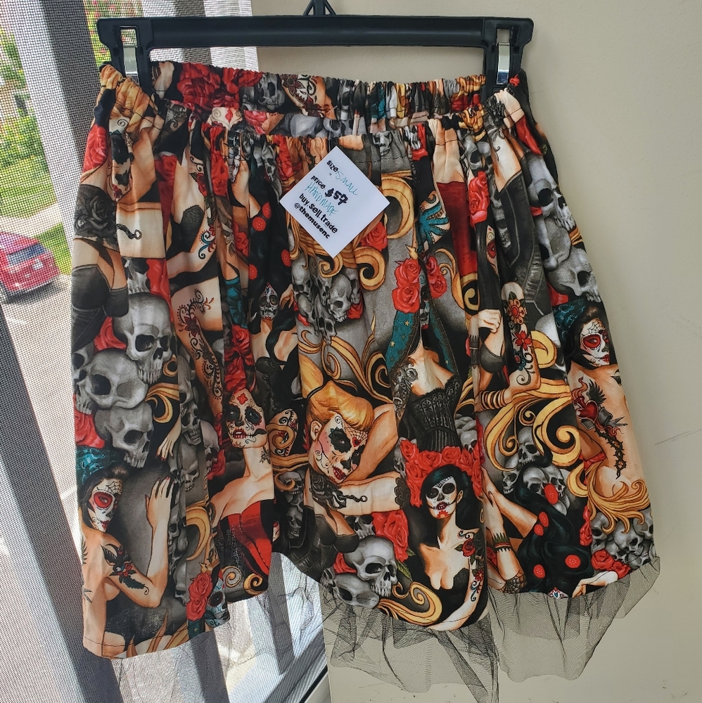 Handmade Day of the Dead skirt ❣💥Sale!!